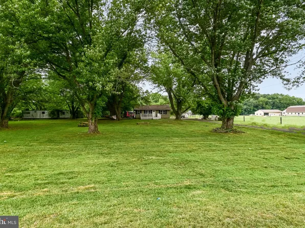 4609 Pearsons Corner Rd, Dover, DE 19904