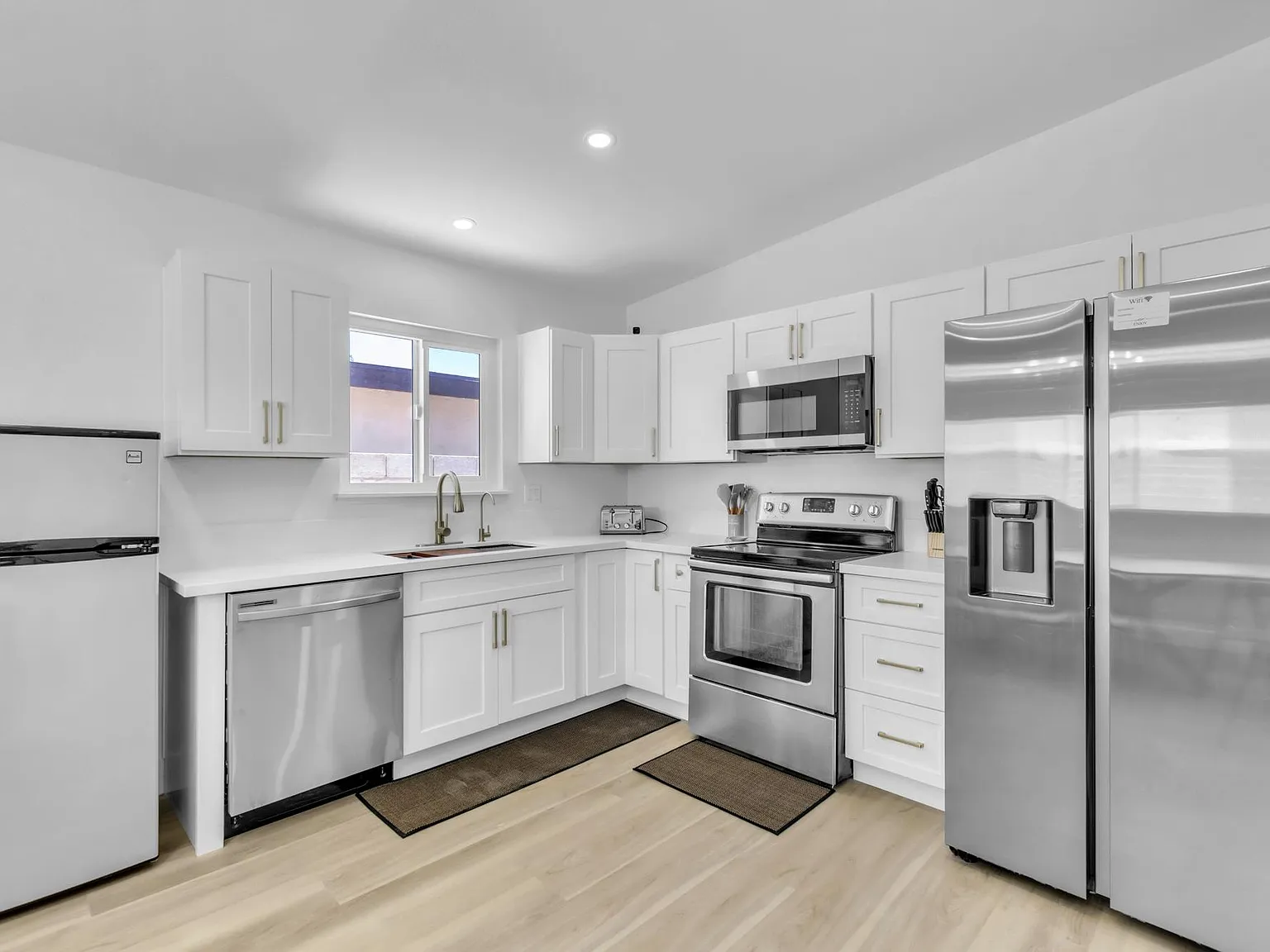 4 bed, 3.5 bath, 1740 sqft, $957 — Photo 4