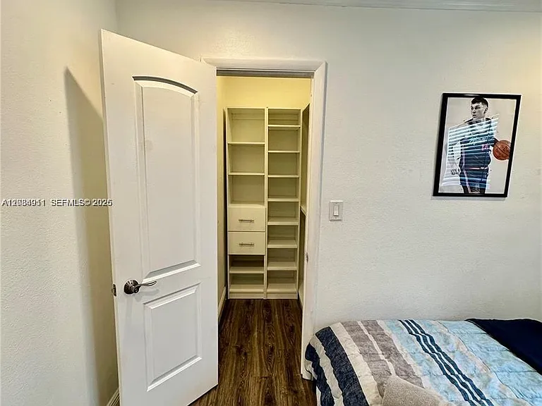 5424 Garfield St — Photo 59