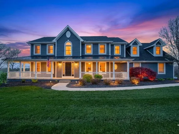 1809 W Glenhurst Dr NW, Lancaster, OH 43130