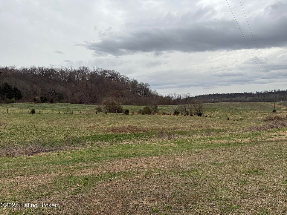 2nd image of 13 Tucker Ln