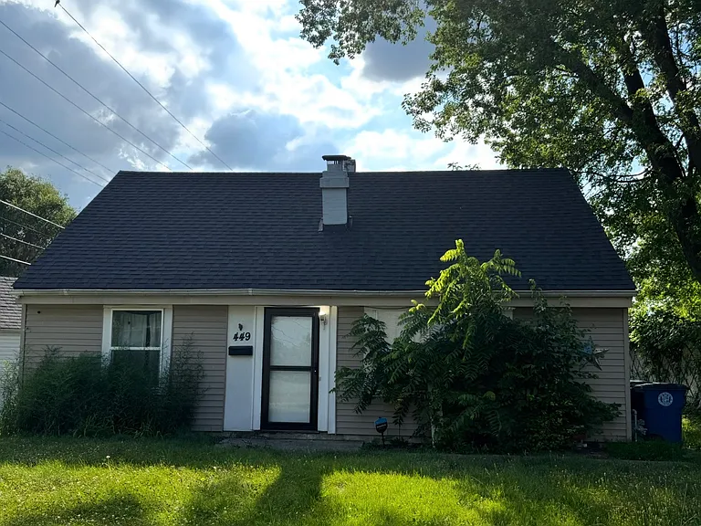 449 Ostrander Dr — Photo 1
