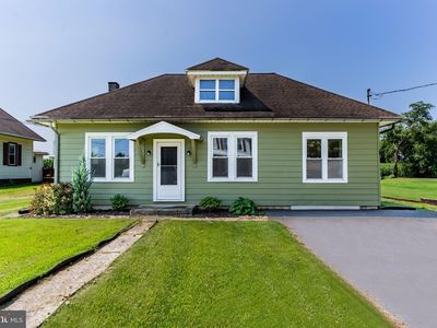 32 E Main St, Carlisle, PA, 17015