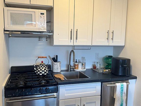 5th image of 1806 Rittenhouse Sq #R-606