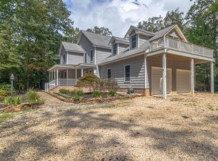 575 Locksley Hall Rd, Reedville, VA 22539