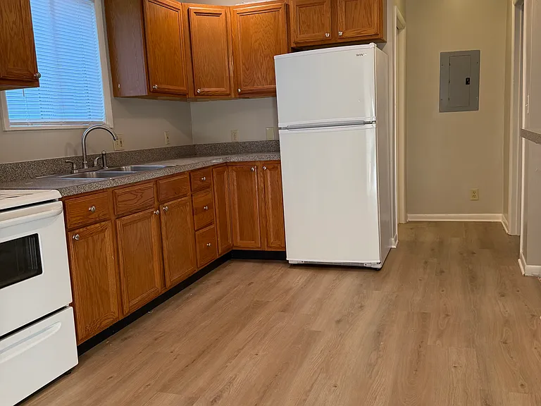 207 Monroe St #C — Photo 1