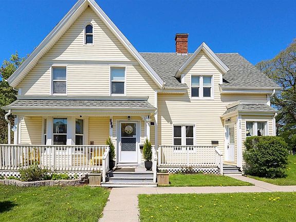 3rd image of 252 Central St #250