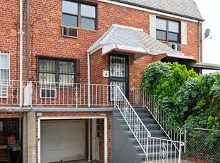 4869 37th St, Long Island City, NY 11101
