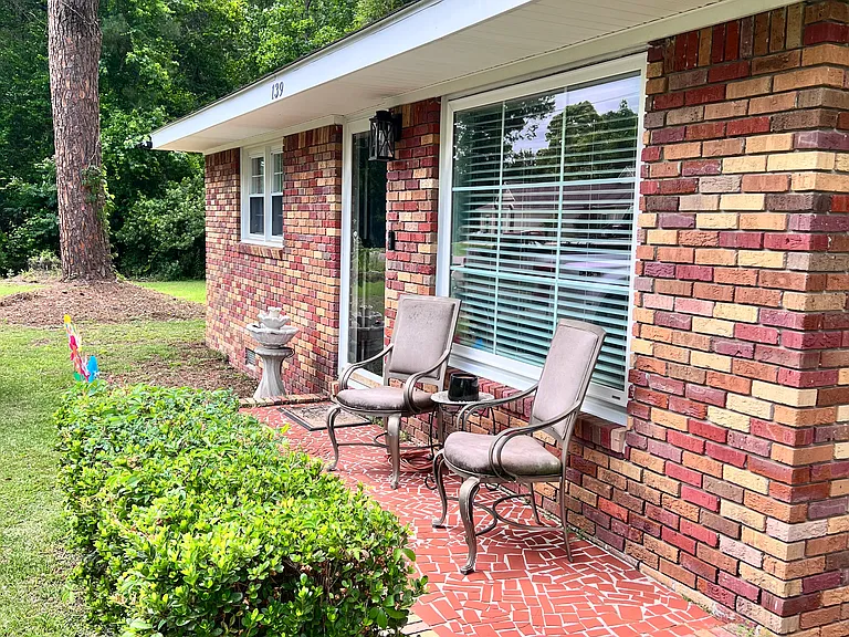 Cox Ln — Photo 2
