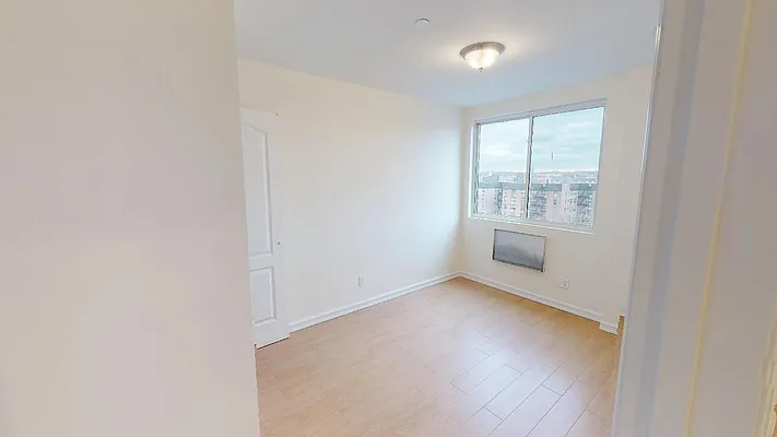 Rented by Metro Garden Realty NYC | media 7