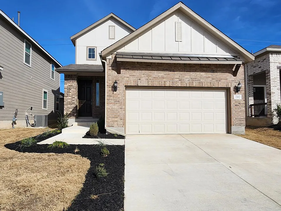 2102 Gabby Cole Ln