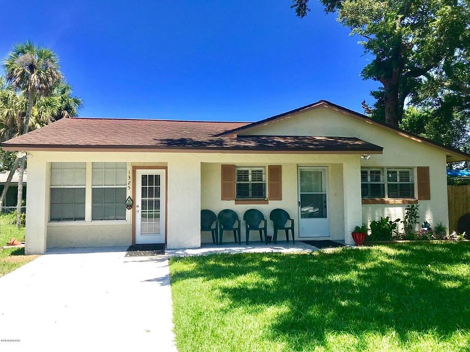 1st image of 1325 Bender Ave