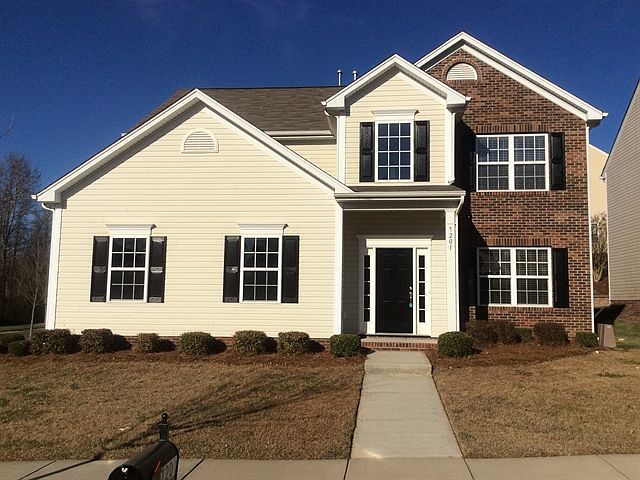 1st image of 7201 Tanners Creek Dr