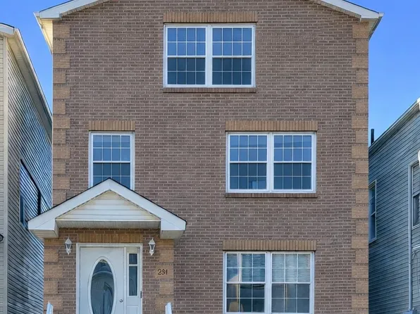 213 South St APT 1, Elizabeth, NJ 07202