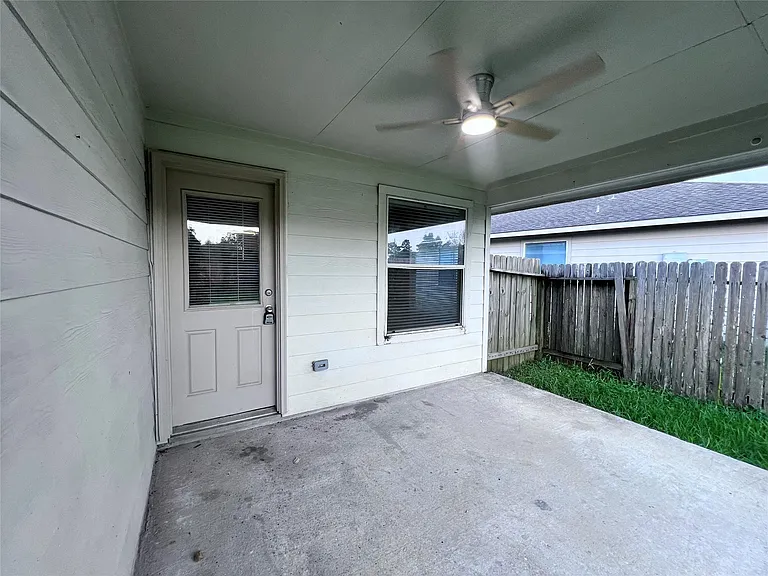 11750 Pinemeade Ln — Photo 47