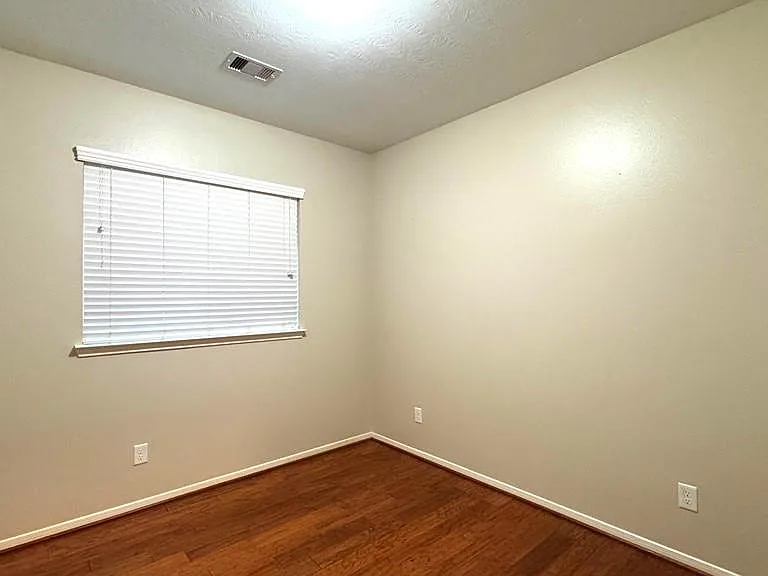 8923 Willow Wind Ln — Photo 13