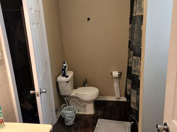 5th image of 1 Old Smiths Ln