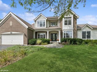 811 Foxmoor Ln, Lake Zurich, IL
