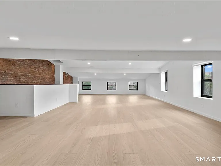 46 Trumbull St #3 — Photo 19