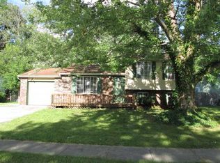 1405 Woodpointe Dr, Indianapolis, IN