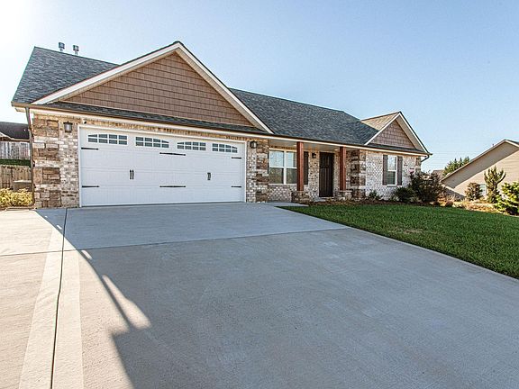 3rd image of 5634 Autumn Creek Dr