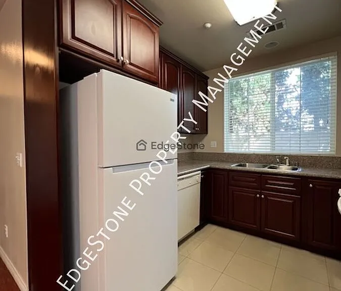 25316 Ebony Ln #1 — Photo 5
