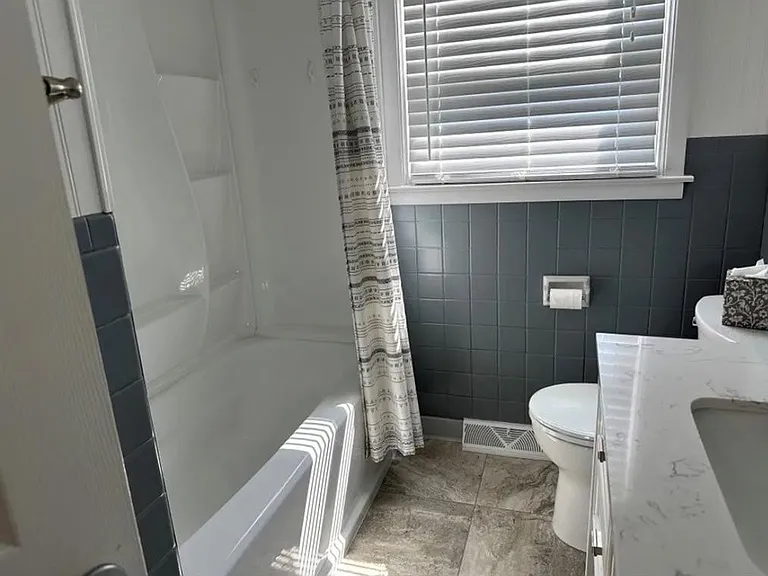 127 Pierce Ave #1 — Photo 8