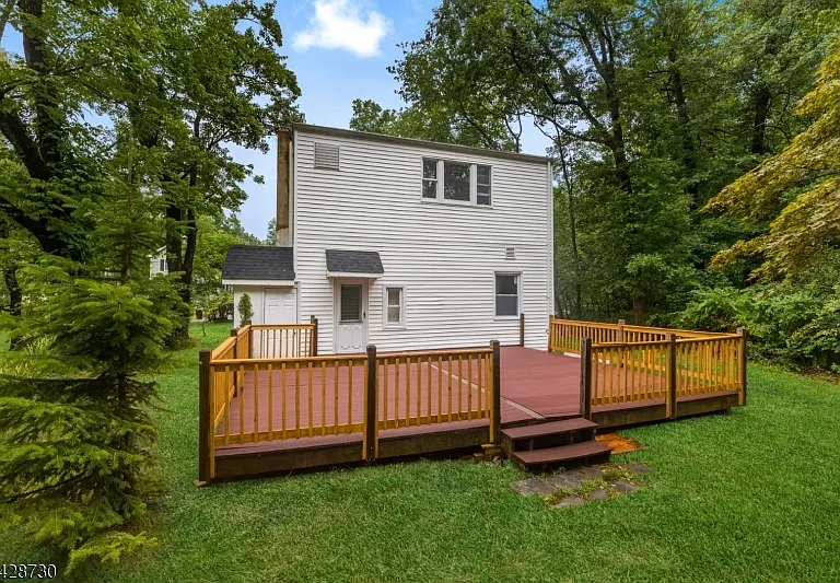 173 Bungalow Ter — Photo 11