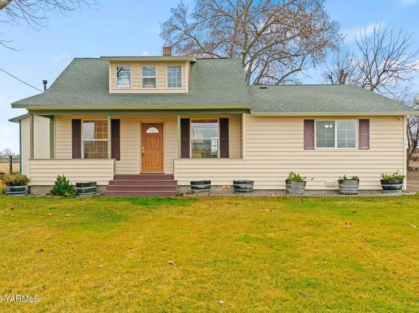 2600 Midvale Rd, Mabton, WA 98935