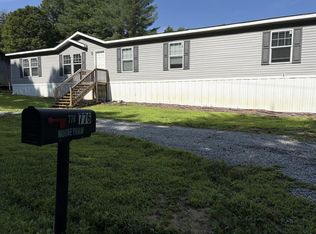 776 Earls Loop, Spencer, TN 38585