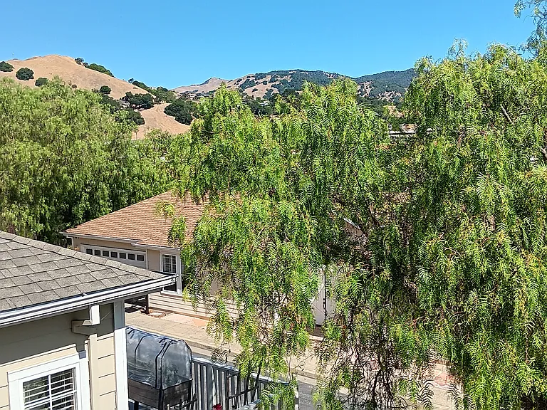 371 Sterling Way — Photo 1