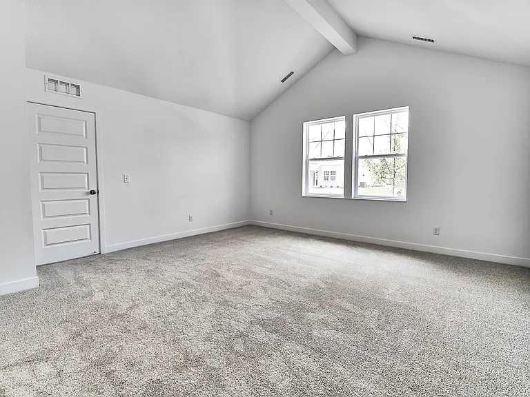 425 Eisenhower St — Photo 10