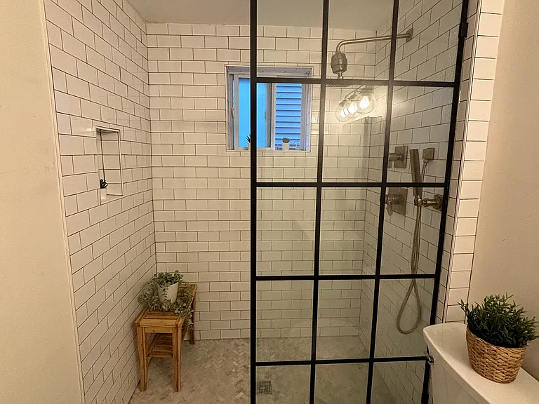 50 Stamford Ave #1 — Photo 15