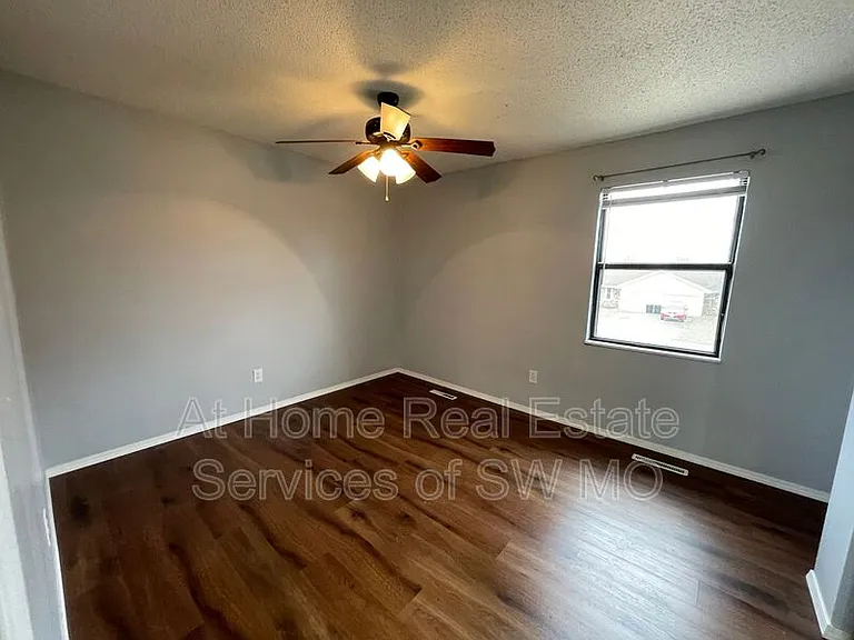 4355 S Glenn Ave #A — Photo 8