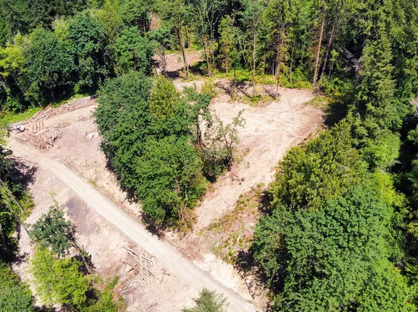 NW Cornelius Pass Rd, Portland, OR 97231