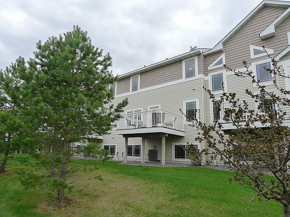 2nd image of 592 Sutherland Dr