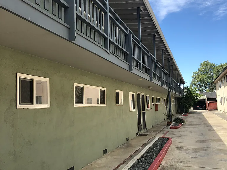 460 N Winchester Blvd #10 — Photo 21