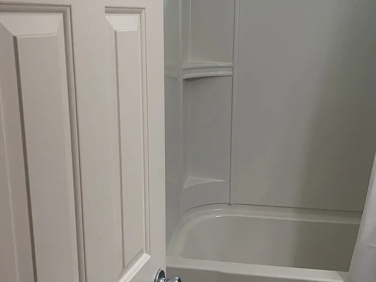 1032 Bender Ridge Dr — Photo 2