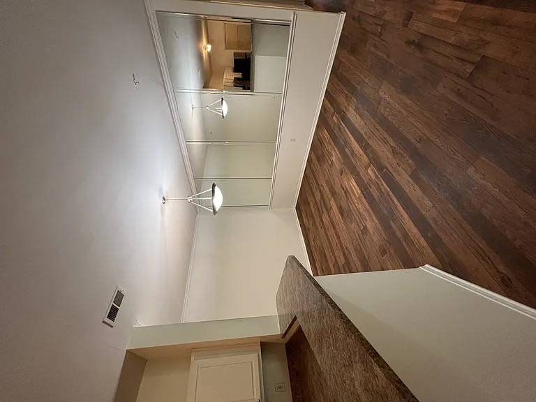 Wesley St. James Apartments at Sandy Springs — Photo 221