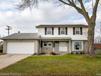 27021 Nantucket Ct, Southfield, MI, 48076