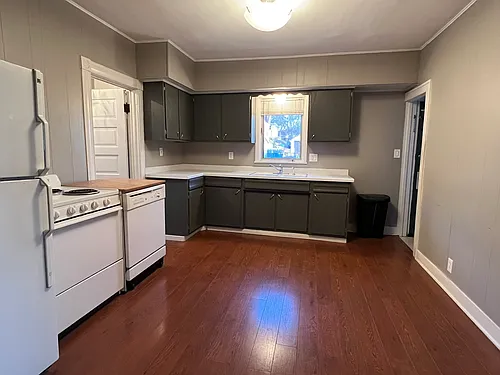 1815 Cleveland St NE #1 Photo 1