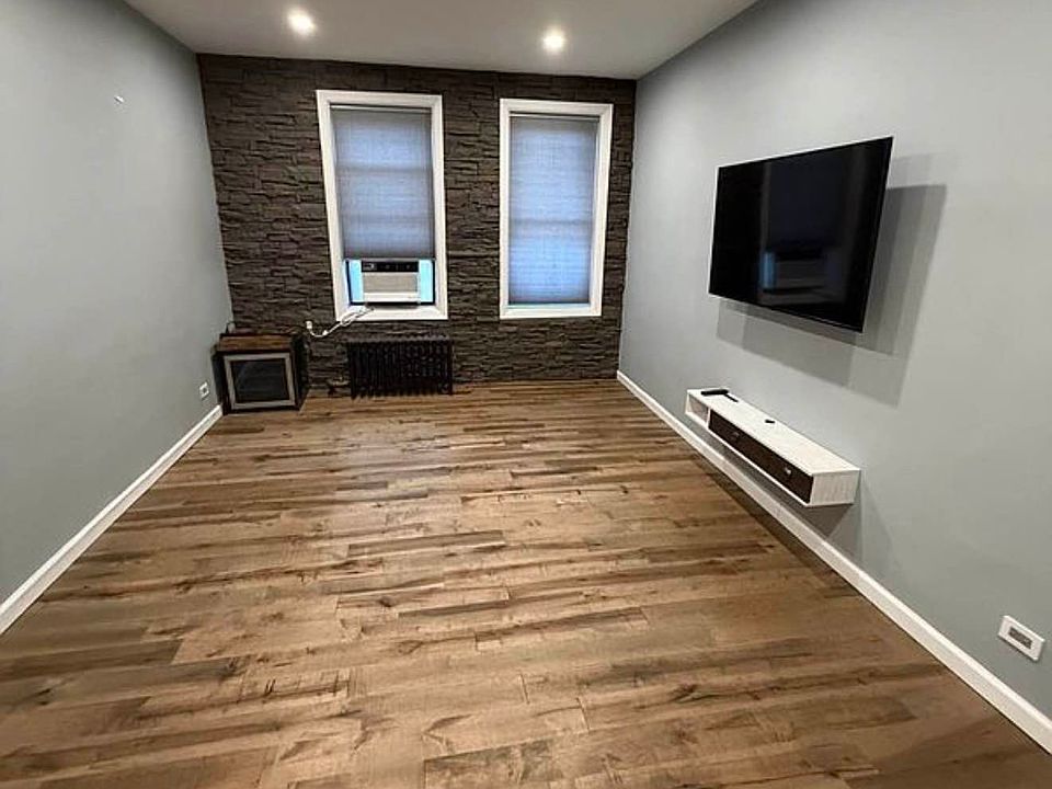 1st image of 43-42 45th St #L22
