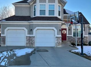 2154 E Altacove Cir, Sandy, UT 84093