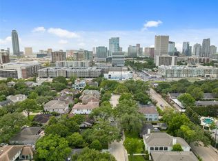 4029 Meadow Lake Ln, Houston, TX 77027