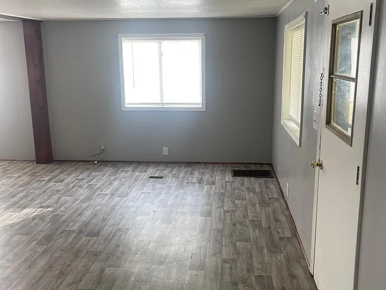 108 Grafton Dr — Photo 15