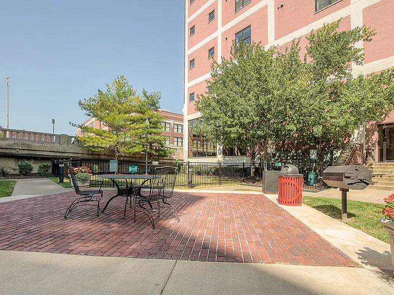 2107 Grand Ave #408 — Photo 12