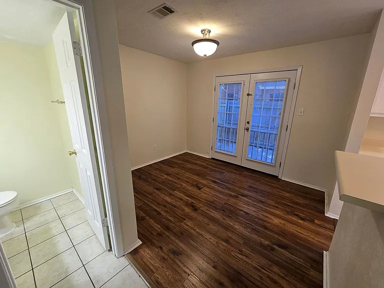 1904 Dartmouth St #N1 — Photo 6