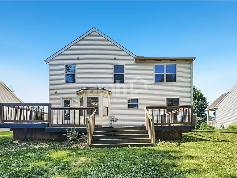 4436 Edgarton Dr — Photo 24