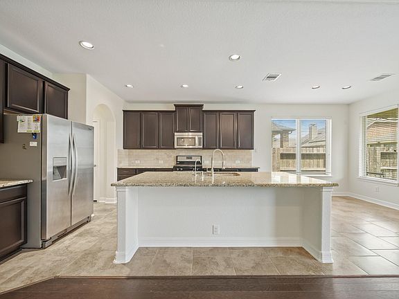 2nd image of 322 Lake Rim Dr