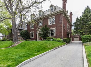 45 Markland St, Hamilton, ON L8P 2J5